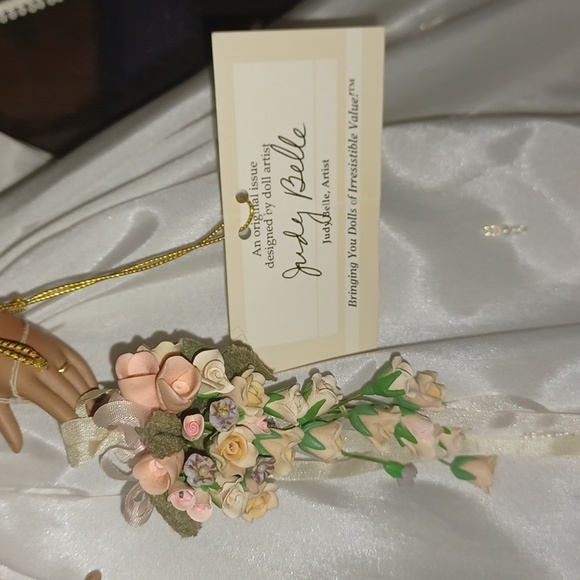 VANESSA PORCELAIN BRIDE 👰‍♂ DOLL ..Artist: JUDY BELLE - Picture 9 of 14